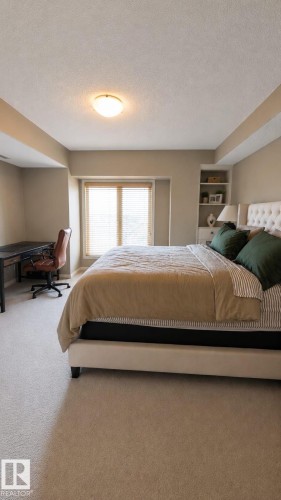 #901 11111 82 Av Nw, Edmonton, AB - Indoor Photo Showing Bedroom