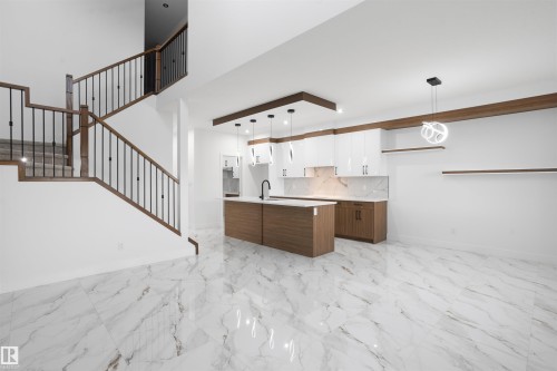 803 158 Avenue Ne, Edmonton, AB - Indoor