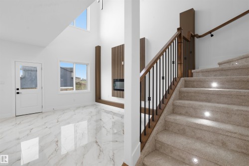 803 158 Avenue Ne, Edmonton, AB - Indoor Photo Showing Other Room