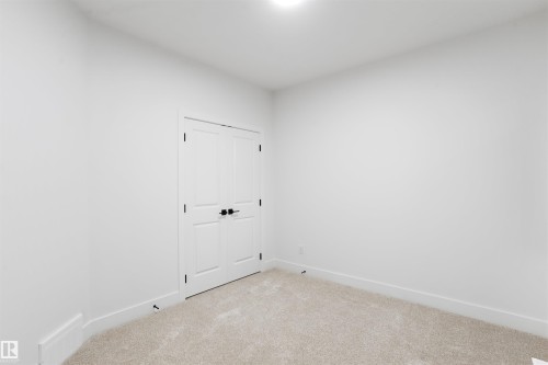 803 158 Avenue Ne, Edmonton, AB - Indoor Photo Showing Other Room