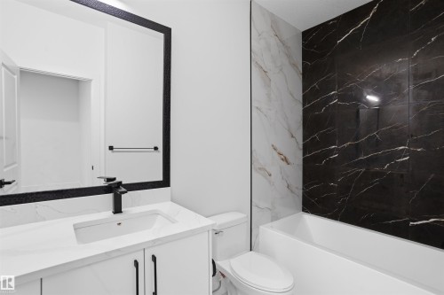 803 158 Avenue Ne, Edmonton, AB - Indoor Photo Showing Bathroom