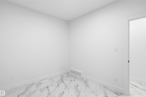 803 158 Avenue Ne, Edmonton, AB - Indoor Photo Showing Other Room