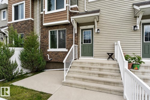 #69 3625 144 Av Nw, Edmonton, AB - Outdoor