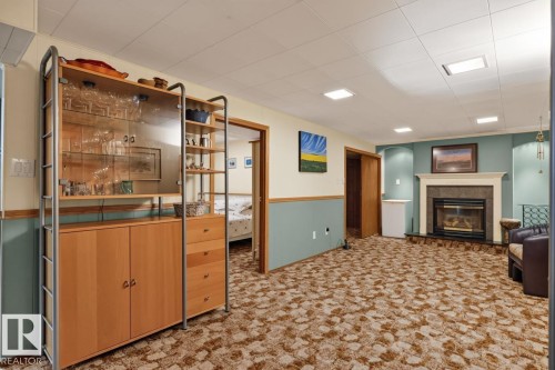 7607 75 Avenue Nw, Edmonton, AB - Indoor With Fireplace