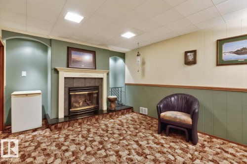 7607 75 Avenue Nw, Edmonton, AB - Indoor With Fireplace