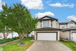 1707 37A Avenue NW  Edmonton, AB T6T 1X9