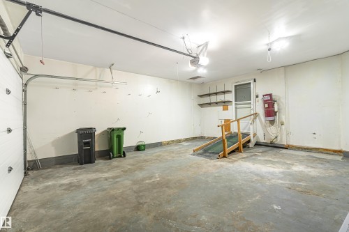 Additional content - #21 9375 172 St Nw, Edmonton, AB - Indoor Photo Showing Garage