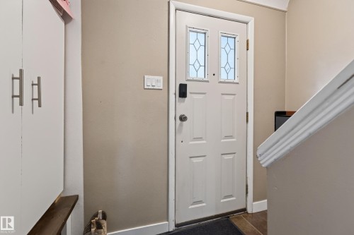 10101 105 Street, Fort Saskatchewan, AB - Indoor Photo Showing Other Room