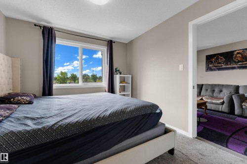 #227 148 Ebbers Bv Nw, Edmonton, AB - Indoor Photo Showing Bedroom