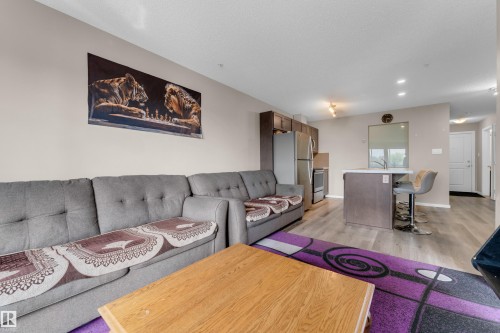 #227 148 Ebbers Bv Nw, Edmonton, AB - Indoor Photo Showing Living Room