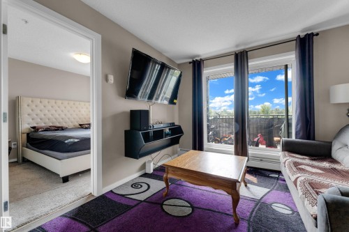 #227 148 Ebbers Bv Nw, Edmonton, AB - Indoor Photo Showing Living Room