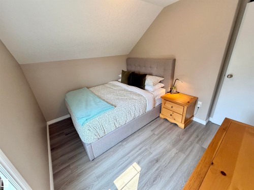 58571 Rr 90, Rural St. Paul County, AB - Indoor Photo Showing Bedroom