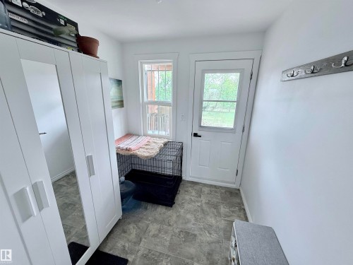 58571 Rr 90, Rural St. Paul County, AB - Indoor
