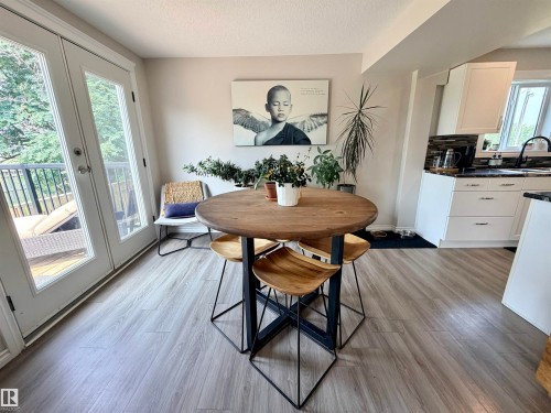58571 Rr 90, Rural St. Paul County, AB - Indoor Photo Showing Dining Room