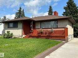 5029 48 Street   Waskatenau, AB T9A 3P0