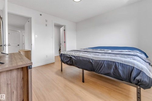 #416 2305 35A Av Nw, Edmonton, AB - Indoor Photo Showing Other Room