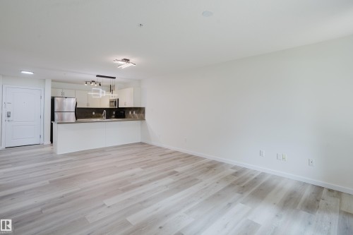 #108 278 Suder Greens Dr Nw, Edmonton, AB - Indoor