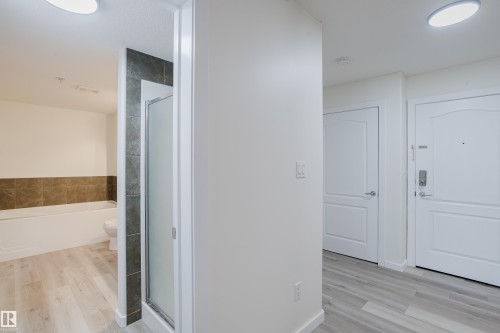 #108 278 Suder Greens Dr Nw, Edmonton, AB - Indoor
