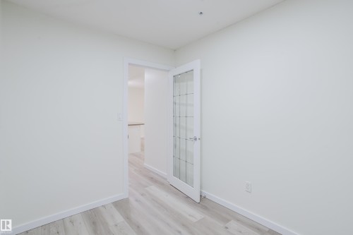 #108 278 Suder Greens Dr Nw, Edmonton, AB - Indoor Photo Showing Other Room