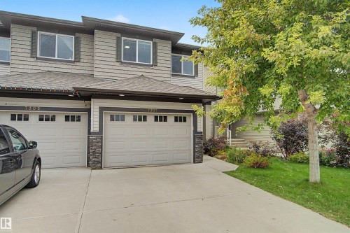 7307 Armour Crescent Sw, Edmonton, AB - Outdoor