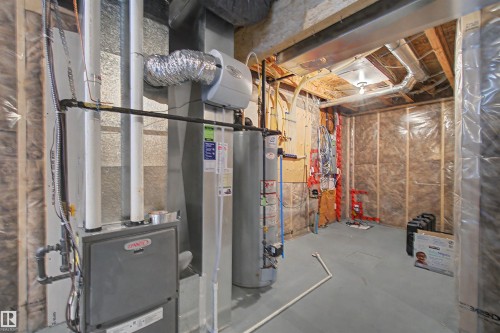 7307 Armour Crescent Sw, Edmonton, AB - Indoor Photo Showing Basement