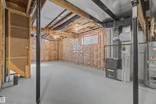 7307 Armour Crescent Sw, Edmonton, AB - Indoor Photo Showing Basement