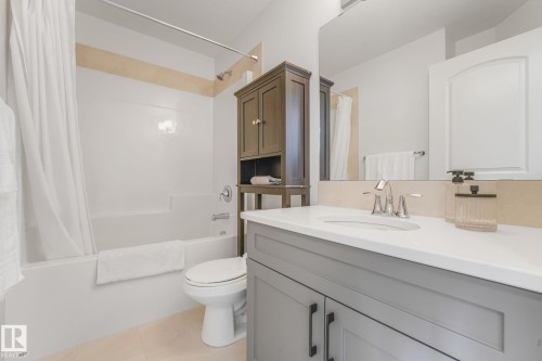 4417 38 Street, Beaumont, AB - Indoor Photo Showing Bathroom