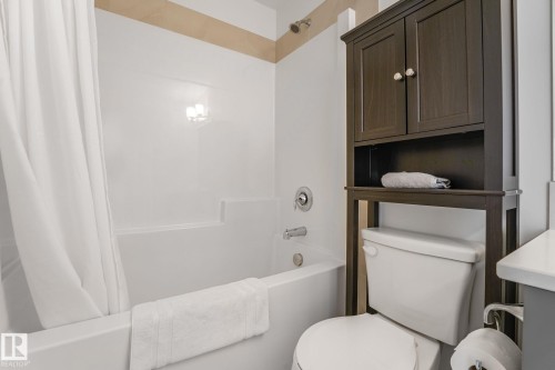 4417 38 Street, Beaumont, AB - Indoor Photo Showing Bathroom