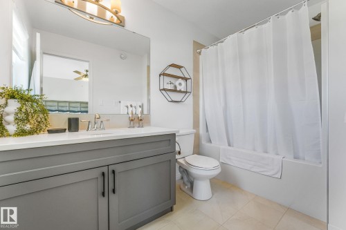 4417 38 Street, Beaumont, AB - Indoor Photo Showing Bathroom