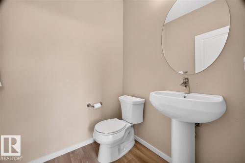 3150 Carpenter Landing Sw, Edmonton, AB - Indoor Photo Showing Bathroom