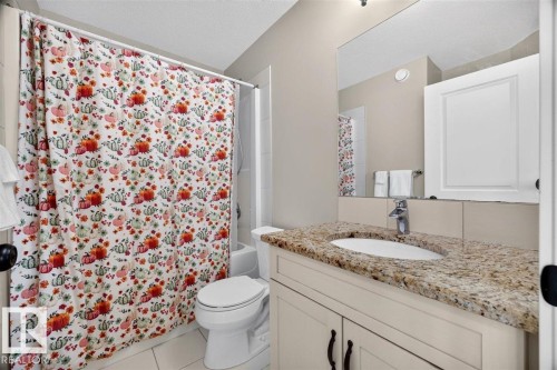 3150 Carpenter Landing Sw, Edmonton, AB - Indoor Photo Showing Bathroom