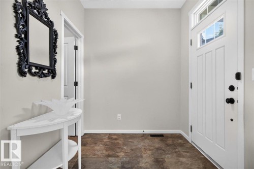 3150 Carpenter Landing Sw, Edmonton, AB - Indoor Photo Showing Other Room