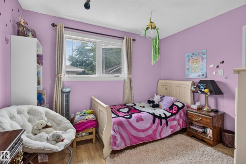 5 Wilson Crescent, Sherwood Park, AB - Indoor Photo Showing Bedroom