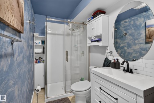 5 Wilson Crescent, Sherwood Park, AB - Indoor Photo Showing Bathroom