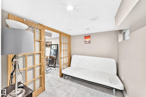 12031 90 Street Nw, Edmonton, AB - Indoor