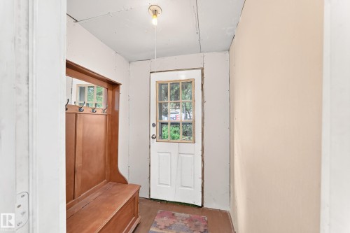 12031 90 Street Nw, Edmonton, AB - Indoor Photo Showing Other Room