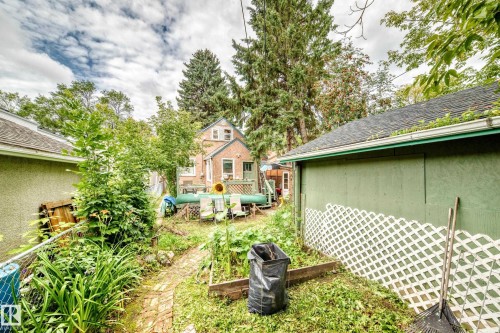 12031 90 Street Nw, Edmonton, AB - Outdoor