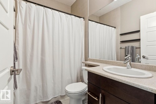 #104 9603 98 Av Nw, Edmonton, AB - Indoor Photo Showing Bathroom