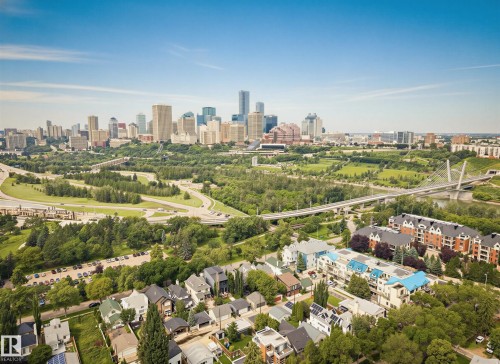 #104 9603 98 Av Nw, Edmonton, AB - Outdoor With View