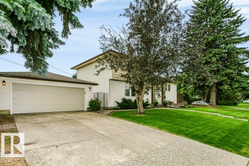 4707 108 Avenue Nw, Edmonton, AB - Outdoor