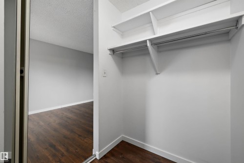 112 Tudor Lane Nw, Edmonton, AB - Indoor With Storage