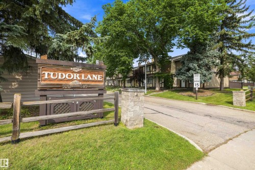 112 Tudor Lane Nw, Edmonton, AB - Outdoor