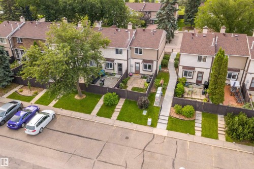 112 Tudor Lane Nw, Edmonton, AB - Outdoor