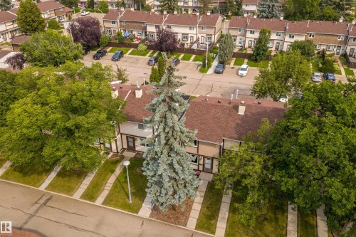 112 Tudor Lane Nw, Edmonton, AB - Outdoor