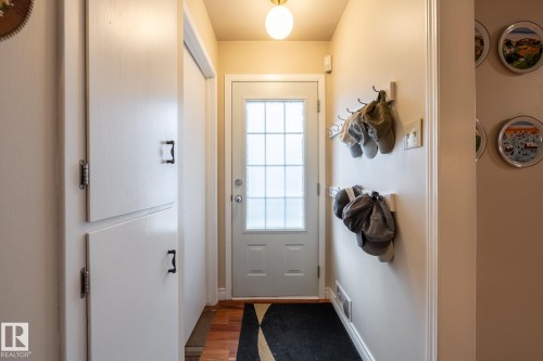 7711 139 Street Nw, Edmonton, AB - Indoor Photo Showing Other Room