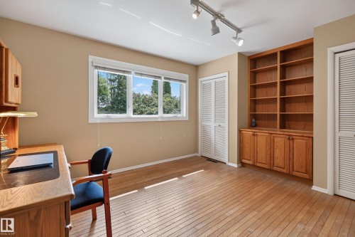 7711 139 Street Nw, Edmonton, AB - Indoor Photo Showing Other Room