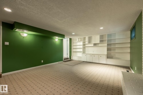 7711 139 Street Nw, Edmonton, AB - Indoor Photo Showing Other Room