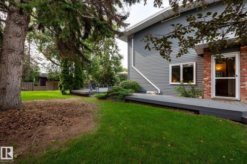 7711 139 Street Nw, Edmonton, AB - Outdoor