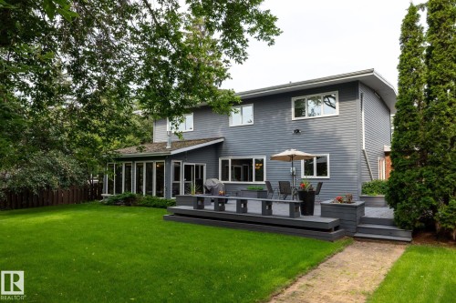 7711 139 Street Nw, Edmonton, AB - Outdoor