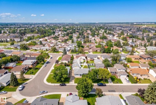 17312 105 Street Nw, Edmonton, AB - Outdoor With View